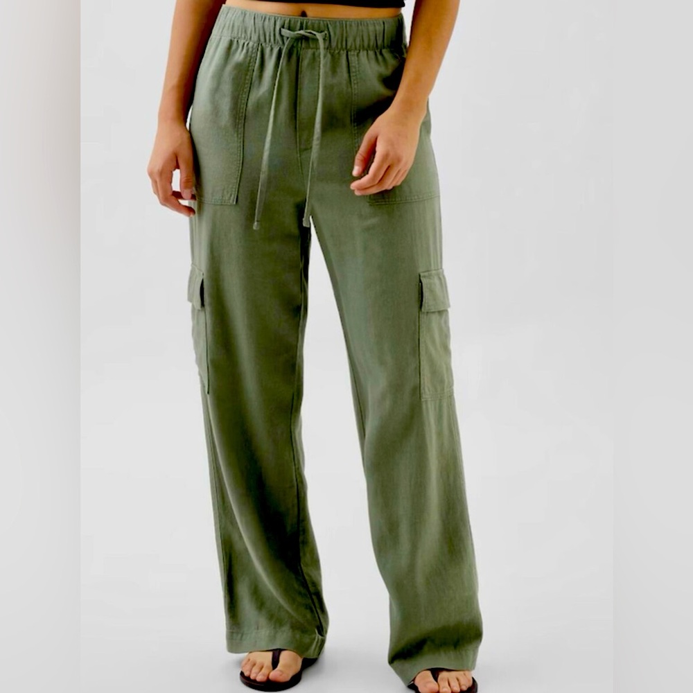 NWT Gap women’s linen blend wide leg cargo pull-on pants, size L